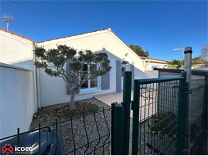 maison à la vente -   85460  L AIGUILLON LA PRESQU ILE, surface 31 m2 vente maison - UBI469388726